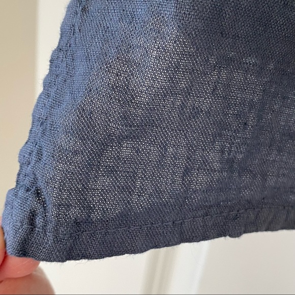 Made in Italy brand Blue Linen Button-Up Blouse - Picture 9 of 10